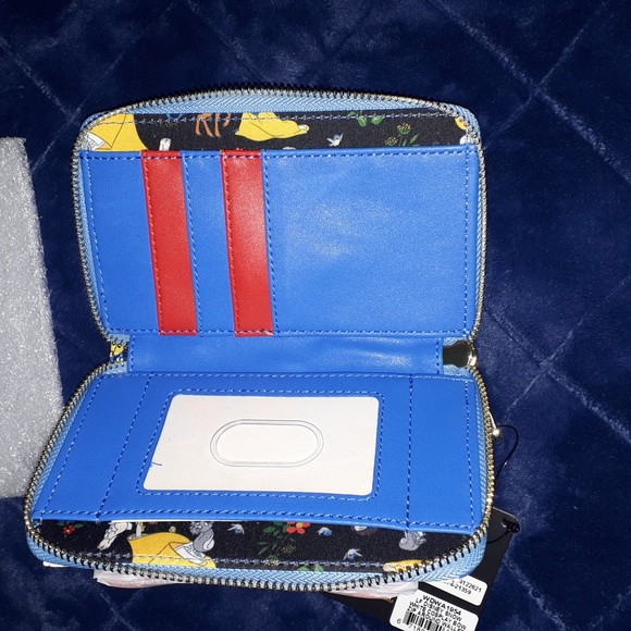 Loungefly~Disney~Snow White Wallet - Picture 4 of 7